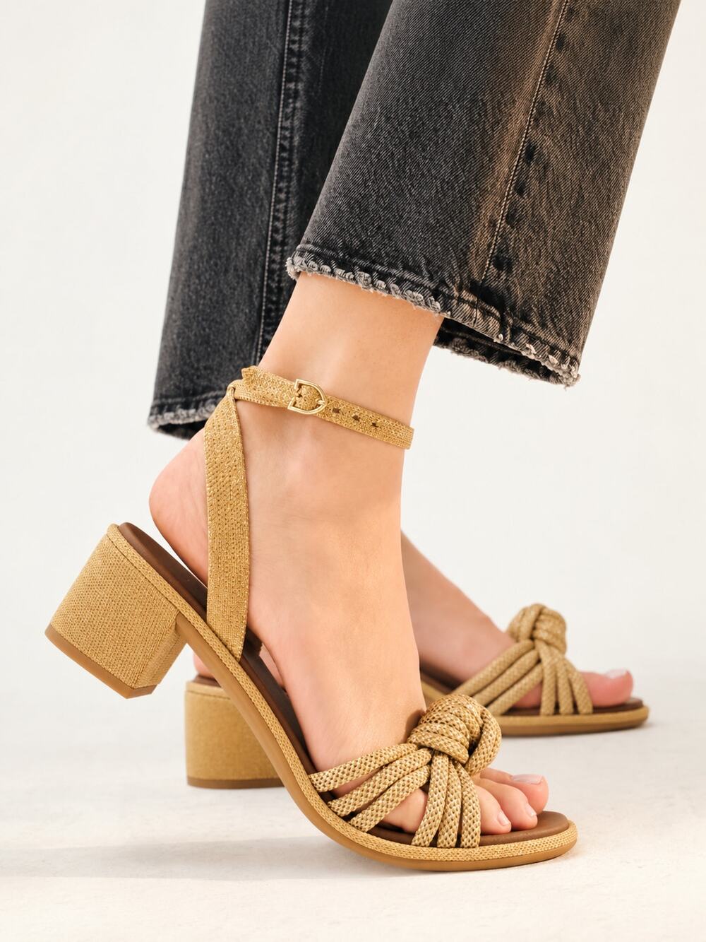 ROTHY'S The Knot Heeled Sandals in Golden Sun Size 6.5